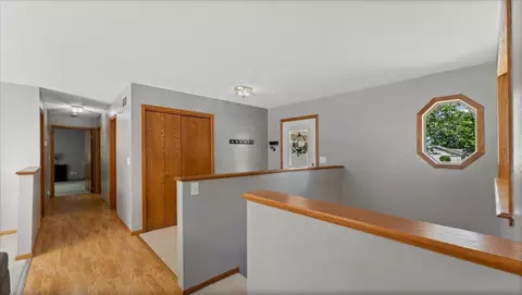 906 E Lake St, Osakis, MN 56360 photo 9