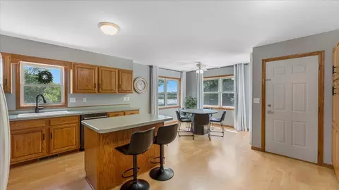 906 E Lake St, Osakis, MN 56360 photo 10
