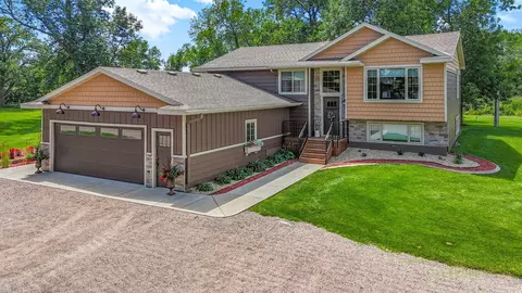8300 263rd St, Saint Cloud, MN 56301 photo 2