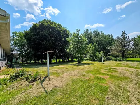Exterior - 229 E Oak St, Tyler, MN 56178 photo 6 of 7
