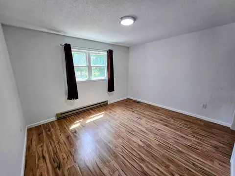 Bedroom - 229 E Oak St, Tyler, MN 56178 photo 4 of 6