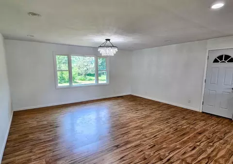 Living - 229 E Oak St, Tyler, MN 56178 photo 2 of 10