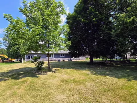 Exterior - 229 E Oak St, Tyler, MN 56178 photo 5 of 7