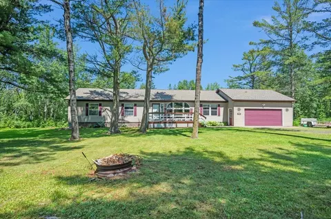 6203 E 3rd St, Superior, WI 54880