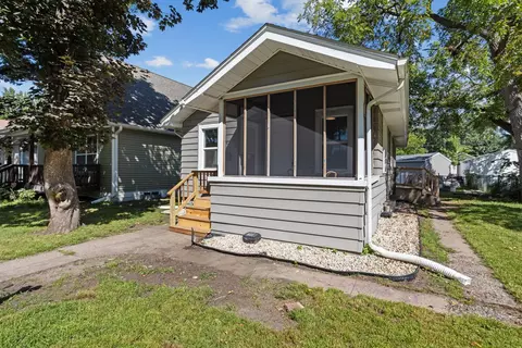 4742 Dupont Ave N, Minneapolis, MN 55430