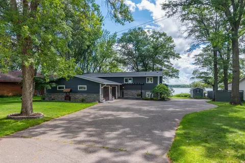 13772 Memorywood Dr, Baxter, MN 56425