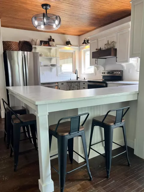 Kitchen - 18952 County 1, Spring Valley, MN 55975 photo 1 of 5