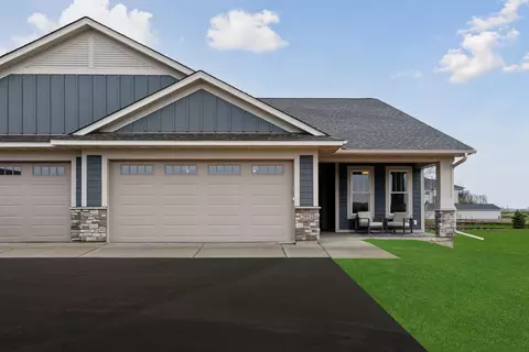 1481 Kasilof Ct, River Falls, WI 54022