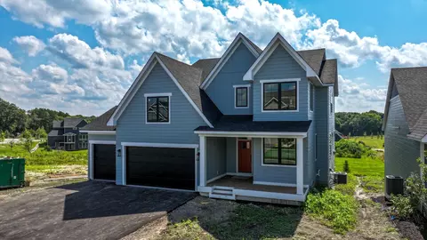 4640 Meadowview Ln, Minnetrista, MN 55331