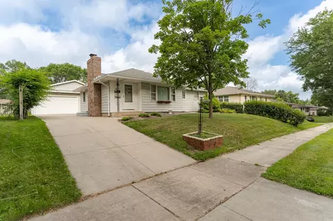 3521 19th Ave NW, Rochester, MN 55901