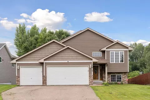 10818 Able St NE, Blaine, MN 55434