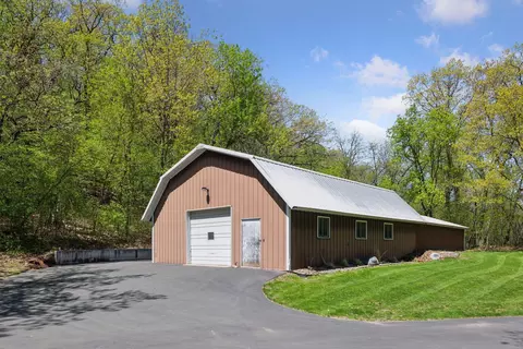 Exterior - 214 Plainview Dr, River Falls, WI 54022 photo 3 of 4