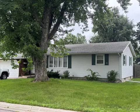 103 Fremont St, Marshall, MN 56258