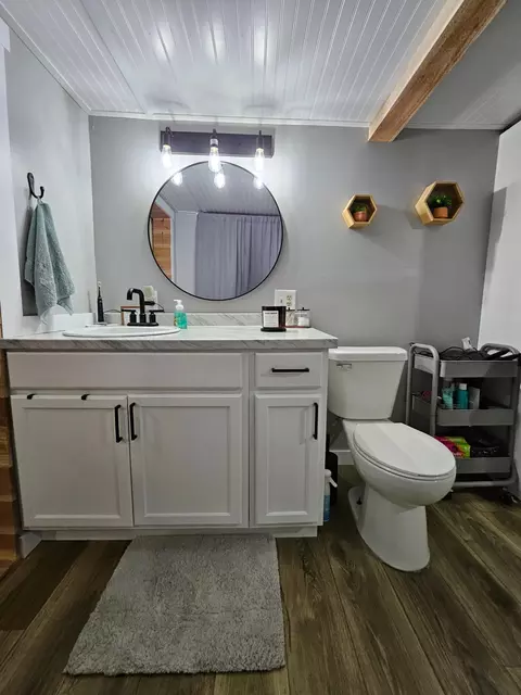 Bath - 205 8th St E, Herman, MN 56248 photo 1 of 3