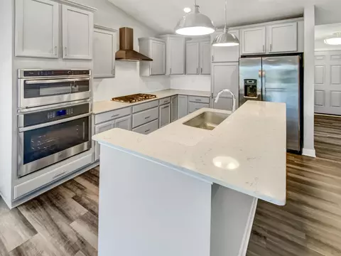 Kitchen - 1430 139th St E, Rosemount, MN 55068 photo 1 of 3