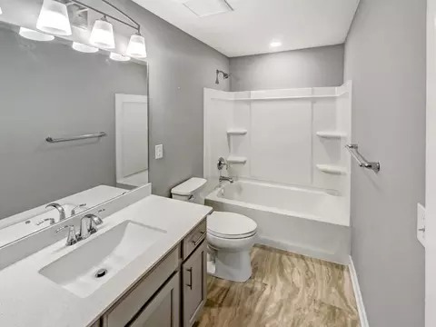 Bath - 1430 139th St E, Rosemount, MN 55068 photo 3 of 4