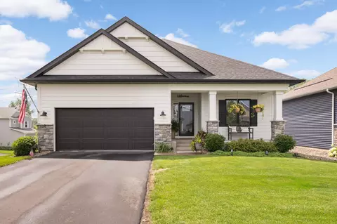1039 Spruce St, Newport, MN 55055