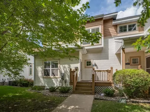 1221 Clarence St, Saint Paul, MN 55106