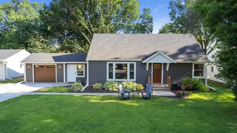 8601 Virginia Cir S, Saint Louis Park, MN 55426