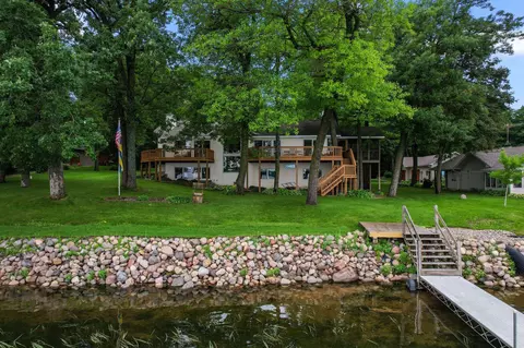 11274 Hoyer Ave NW, Annandale, MN 55302