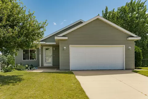 5072 Cannon Ln NW, Rochester, MN 55901