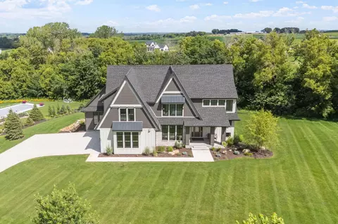 7972 207th St E, Credit River, MN 55372