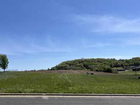 533 Manheim Ave, Saint Charles, MN 55972