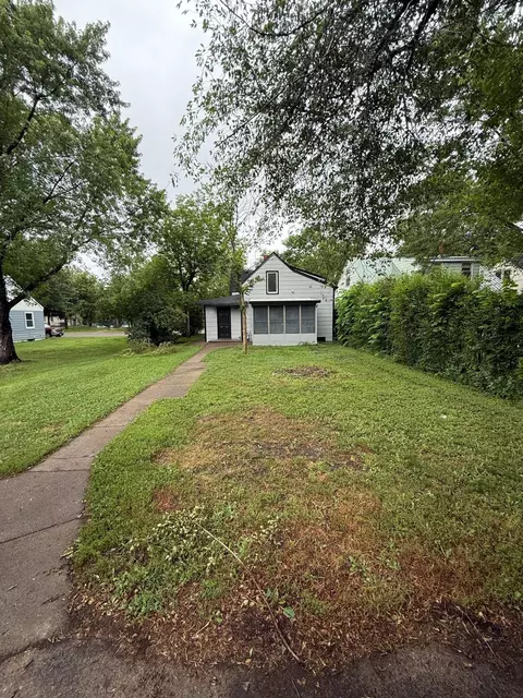 Exterior - 128 27th Ave N, Saint Cloud, MN 56303 photo 4 of 6