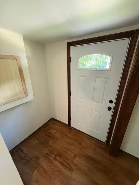 Entry Way - 128 27th Ave N, Saint Cloud, MN 56303 photo 1 of 2