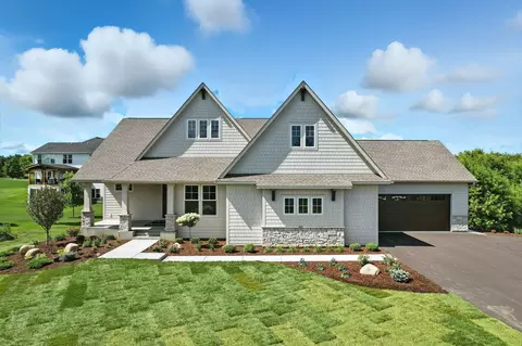 715 Mount Curve Ct, Hudson, WI 54016