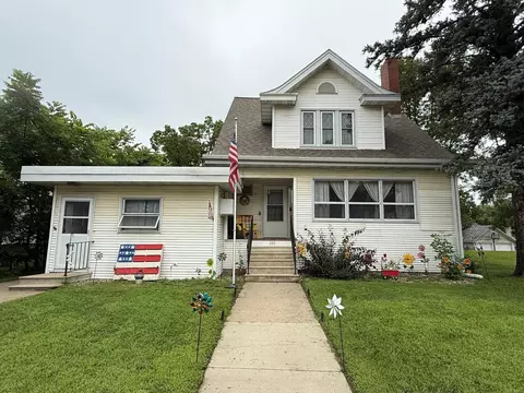 309 E Bridge St, Redwood Falls, MN 56283