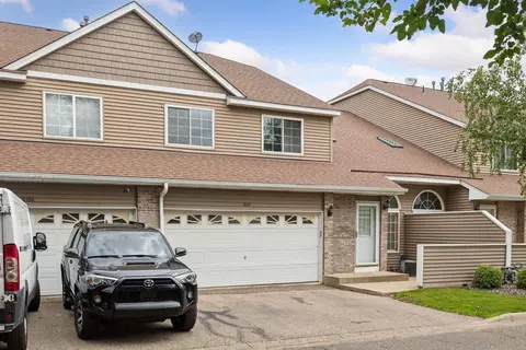 8164 Middletown Rd, Spring Lake Park, MN 55432