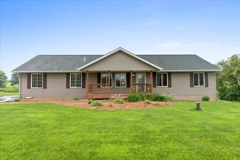 1653 87th Ave, Hammond, WI 54015