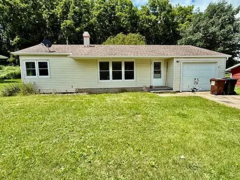 328 W Melby, Mabel, MN 55954
