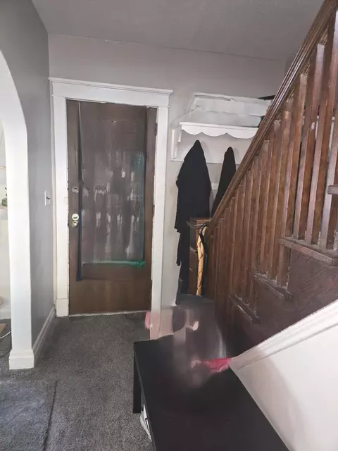 Entry Way - 3022 Devonshire St, Duluth, MN 55806 photo 1 of 1