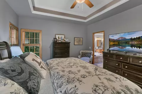 Bedroom - 516 19th St SE, Willmar, MN 56201 photo 2 of 4
