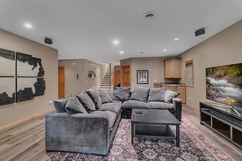Living - 516 19th St SE, Willmar, MN 56201 photo 3 of 4