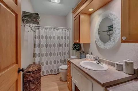 Bath - 516 19th St SE, Willmar, MN 56201 photo 5 of 5