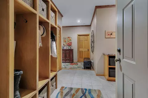 Entry Way - 516 19th St SE, Willmar, MN 56201 photo 3 of 3