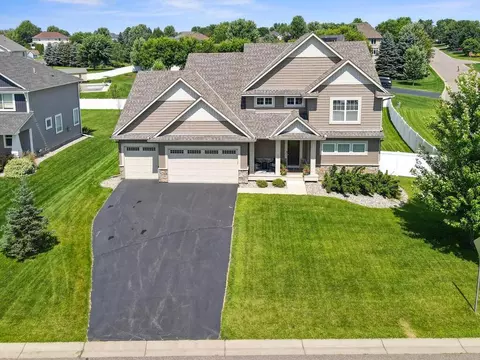 9151 179th St W, Lakeville, MN 55044