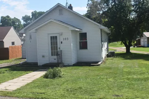 103 5th Ave E, Osakis, MN 56360