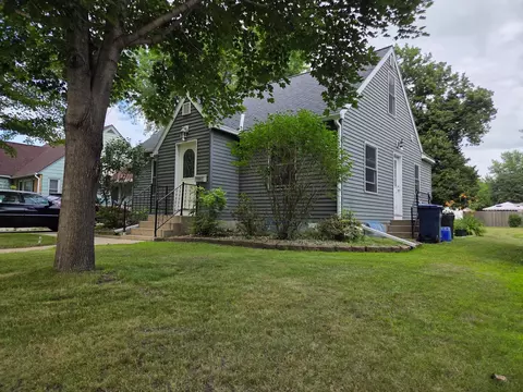 707 11th St S, Benson, MN 56215
