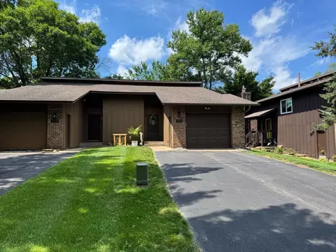 7013 Unity Ave N, Brooklyn Center, MN 55429