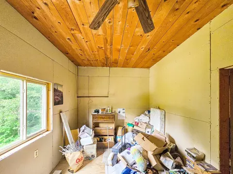 Bedroom - 6909 Cuyuna Ave, Brainerd, MN 56401 photo 1 of 2