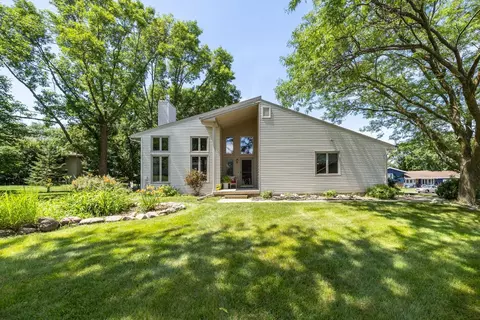 500 Fairway Ct N, Stewartville, MN 55976