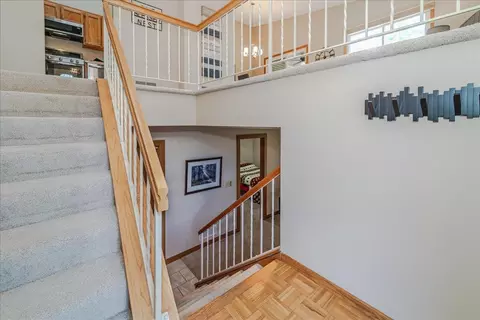 Entry Way - 1536 Clemson Dr #B, Eagan, MN 55122 photo 6 of 7