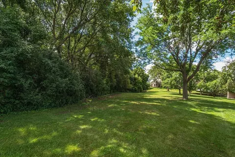Exterior - 1536 Clemson Dr #B, Eagan, MN 55122 photo 14 of 20