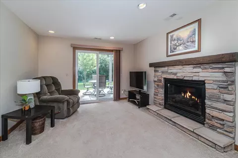 Living - 1536 Clemson Dr #B, Eagan, MN 55122 photo 4 of 6