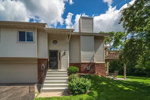 Exterior - 1536 Clemson Dr #B, Eagan, MN 55122 photo 9 of 20