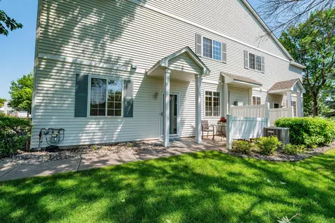 17907 69th Pl N, Maple Grove, MN 55311